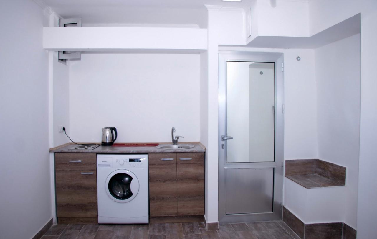 Apartment On Saryan 24 Erevan Exterior foto