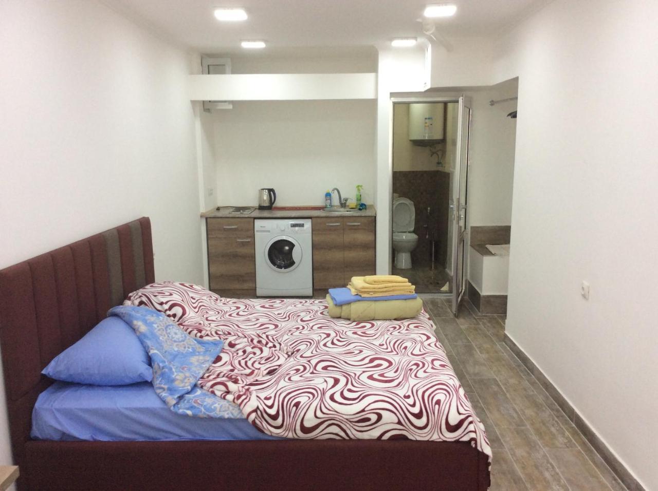 Apartment On Saryan 24 Erevan Exterior foto